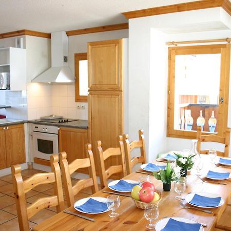 Madame Vacances Les Chalets Du Praz La Plagne Room photo