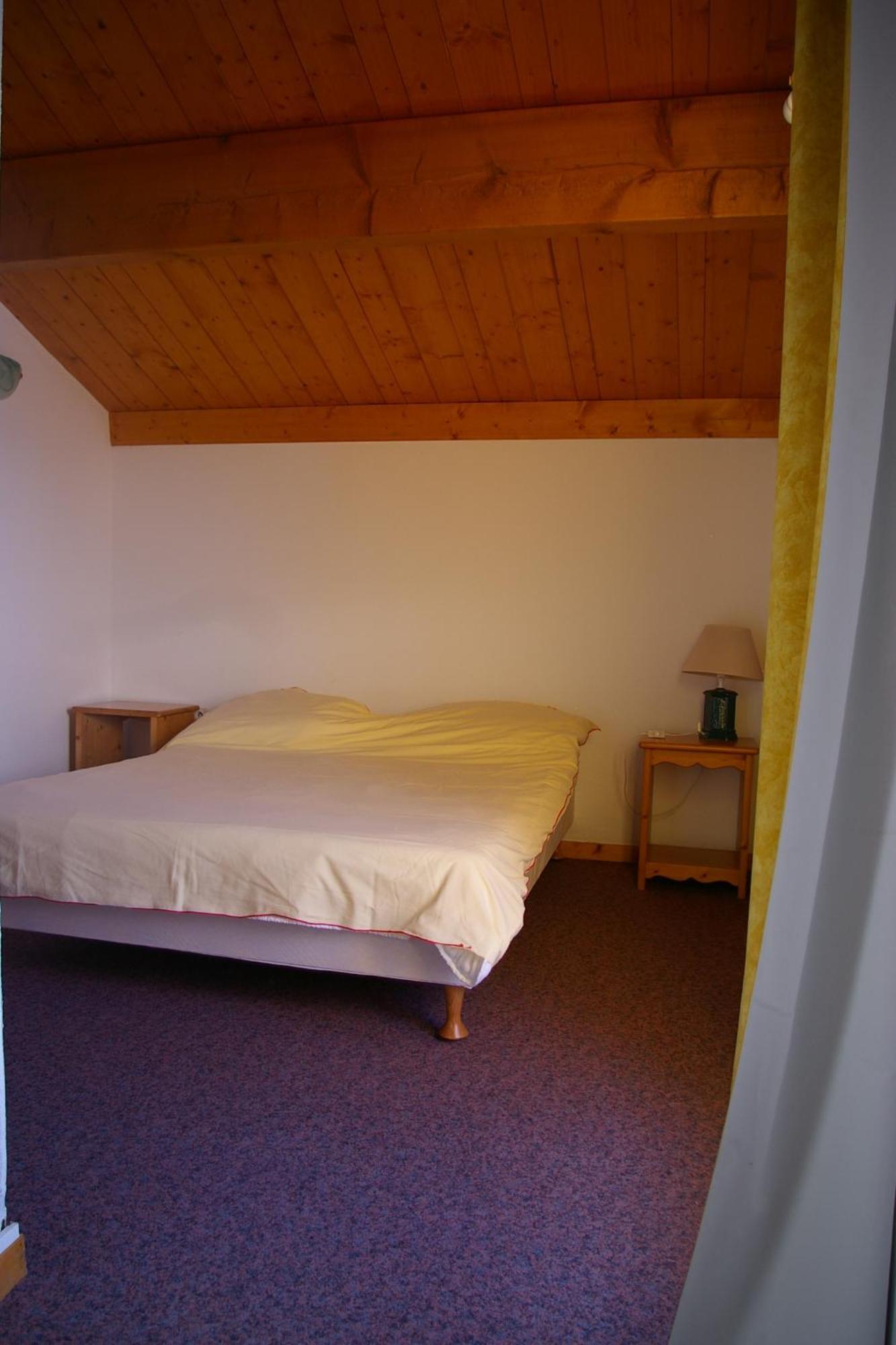 Madame Vacances Les Chalets Du Praz La Plagne Room photo