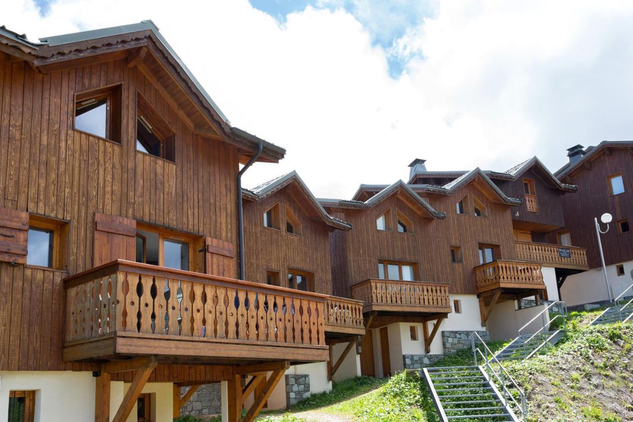 Madame Vacances Les Chalets Du Praz La Plagne Exterior photo
